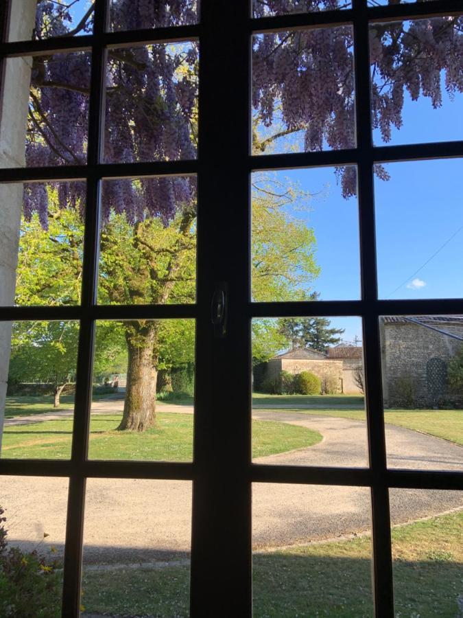 Le Petit Manoir Panzió Brux Kültér fotó